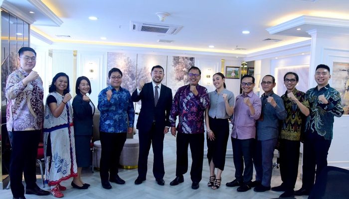 Deputi Bidang Pengembangan Pemuda Kemenpora Raden Isnanta Menerima Kunjungan Direktur Pertukaran Pemuda Internasional