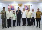 Menpora Dito Menerima Audiensi PB POR Maesa Di Ruang Rapat Lantai 10 Kemenpora