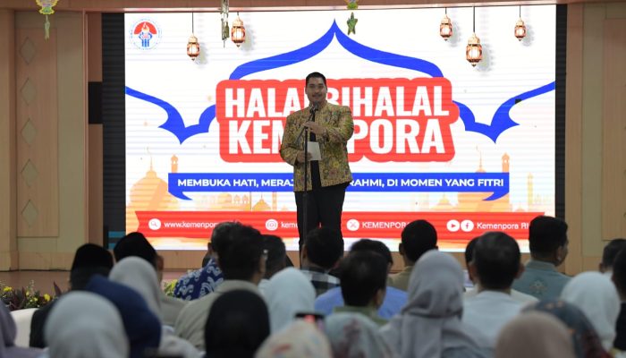 Menpora Dito Menghadiri Halalbihalal Bersama Keluarga Besar Pejabat Dan Pegawai Kemenpora Di Wisma Kemenpora