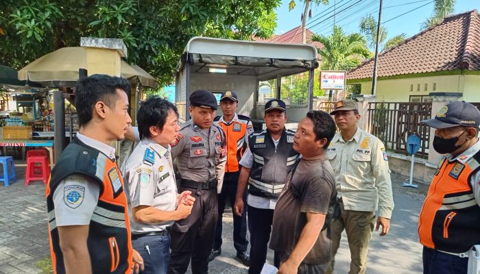 Satuan Gabungan Polri, Dishub dan Pol PP Mataram Ciduk Dua Jukir Liar