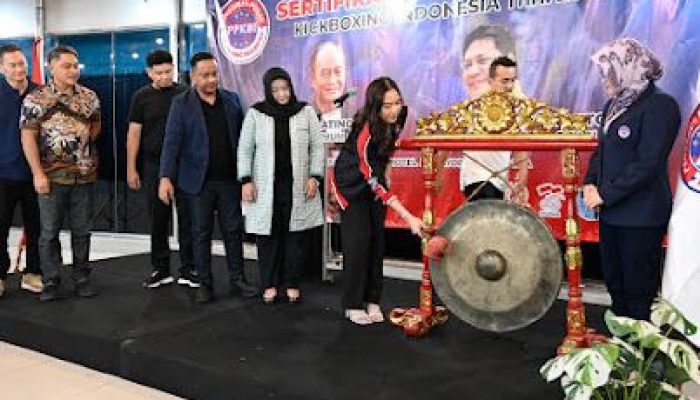 Stafsus Alia Dorong kickboxing Bisa Terus Maju Dalam Setiap Kompetisi