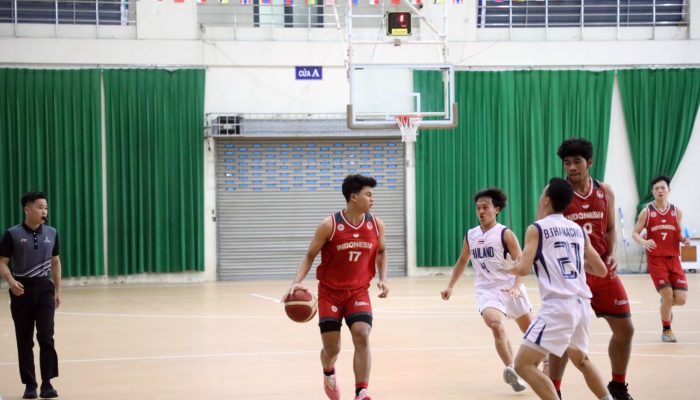 Kalahkan Thailand, Indonesia Siap Hadapi Singapura di Semifinal Bola Basket Putra ASEAN Schools Games 2024