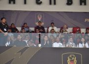Piala Presiden 2024 Dimulai: Menpora Dito dan Presiden Jokowi Saksikan Laga Pembuka di Bandung