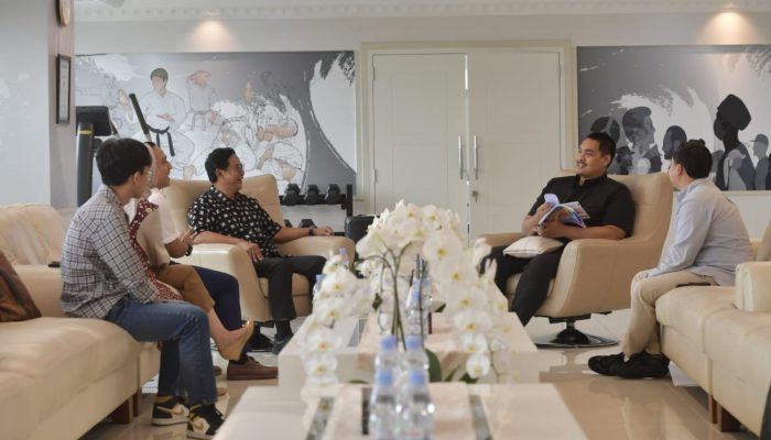 Menpora Dito Hadiri Dan Mengajak Seluruh Keluarga Besar Alumni SMA 6 Jakarta Untuk Hadir di Acara Sixfest 2024