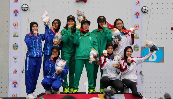 Eka Dian dkk Bawa Jawa Timur Raih Emas di Nomor Speed Relay Putri PON XXI