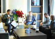 Menpora Dito Terima Kunjungan Dubes Rusia, Bahas Program Kerja Sama Olahraga dan Pertandingan Persahabatan
