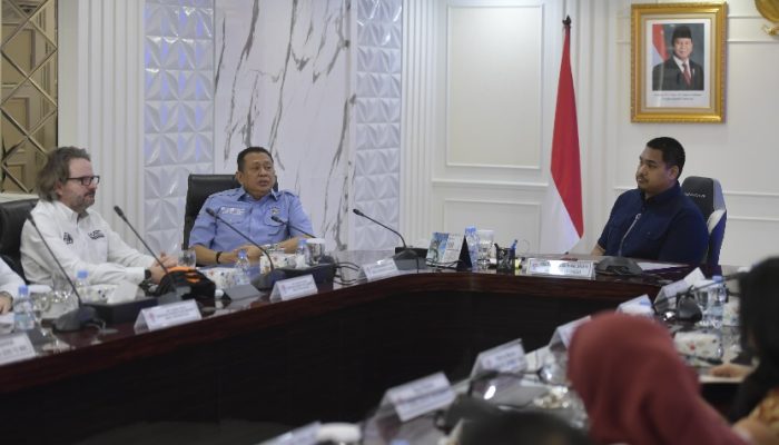 Kemenpora RI Diskusikan Penyelenggaraan WRC di Indonesia