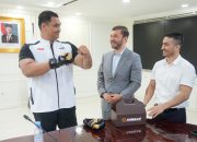 Terima Presiden AMMAF Menpora Dito Ingin Fokus Pengembangan Atlet Muda MMA di Indonesia