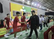 Jelang Piala Sudirman 2025, Menpora Dito Pantau Simulasi Tim Bulu Tangkis di Cipayung