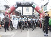 Menpora Dito Lepas Ansor Gowes Jakarta-Karawang dalam Rangka HUT ke-91 GP Ansor