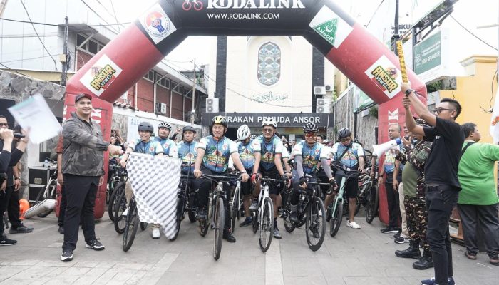 Menpora Dito Lepas Ansor Gowes Jakarta-Karawang dalam Rangka HUT ke-91 GP Ansor