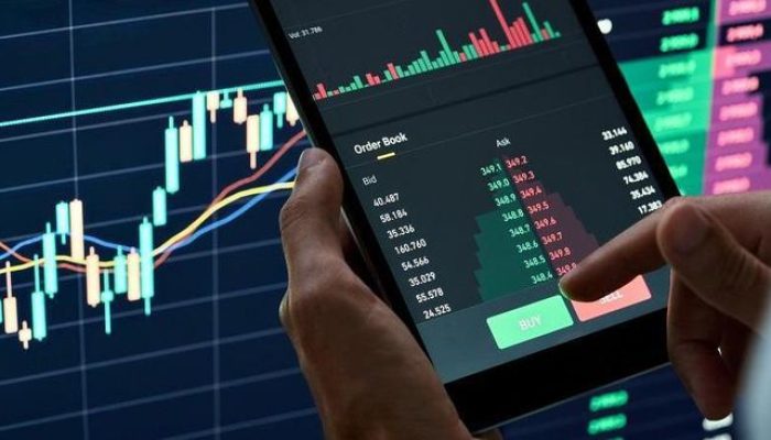 Filosofi Investasi Saham menurut Warren Buffett dan Tokoh Dunia
