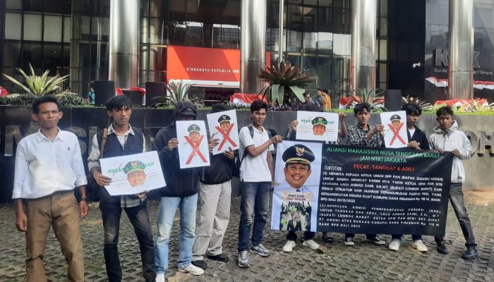 Bupati Lombok Barat Diduga Korupsi Rp118 Miliar, Mahasiswa NTB Geruduk KPK