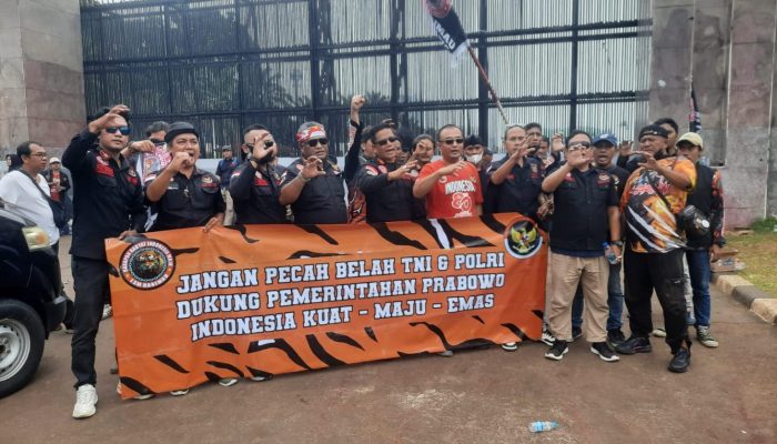 Aksi Damai LSM Harimau: Tolak Adu Domba TNI-Polri, Dukung Stabilitas Nasional