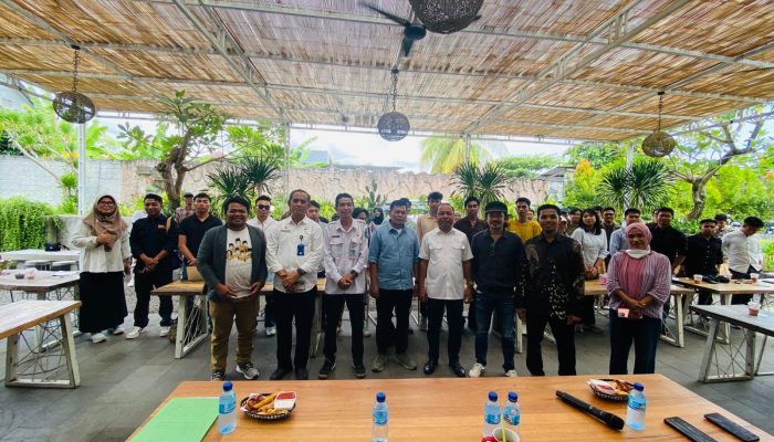 Strategi Transformasi Pemasaran Berbasis Kolaborasi untuk Peningkatan Daya Saing UMKM