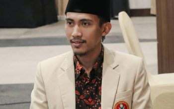 Ketika Akal Duduk, Iman Memimpin: Mengingat Batas Rasio dalam Beragama